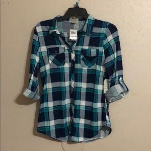 Juniors Medium Button-Up Flannel